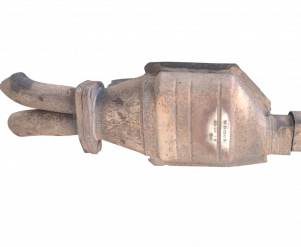 Викуп каталізатора XL24 5E213 AB Марка автомобіля Ford     Вставка каталізатора Кераміка Тип палива Бензин