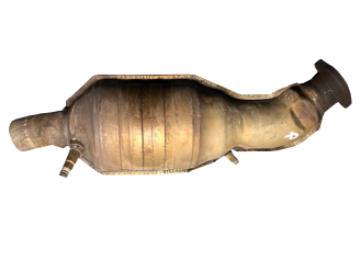 Викуп каталізатора CAT-131-E-R-01 220662 Zeuna Starker Марка автомобіля Ferrari     Вставка каталізатора Кераміка Тип палива Бензин Каталітична марка Zeuna Starker