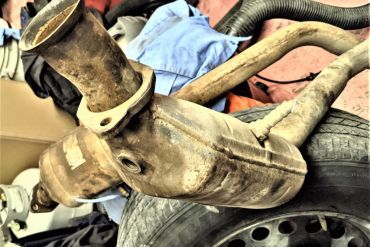 Викуп каталізатора 1R83 BA BWC Марка автомобіля Ford|Jaguar     Вставка каталізатора Кераміка Тип палива Бензин