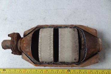 Викуп каталізатора OUB Марка автомобіля Mitsubishi     Вставка каталізатора Кераміка Тип палива Бензин