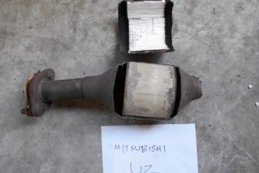 Викуп каталізатора UZ Марка автомобіля Mitsubishi     Вставка каталізатора Кераміка Тип палива Бензин