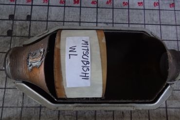 Викуп каталізатора WL Марка автомобіля Mitsubishi     Вставка каталізатора Кераміка Тип палива Бензин