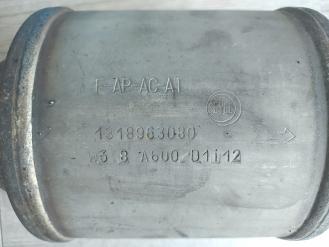 Викуп каталізатора 1318963080 Fapcat Sevel Марка автомобіля Alfa Romeo|Fiat|Lancia|Peugeot Модель автомобіля Fiat Ducato II - 2.8 TDi|Peugeot Boxer 2.5 TD Рік автомобіля 1998 Вставка каталізатора Кераміка Тип палива Бензин Каталітична марка Fapcat Sevel