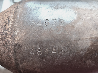 Викуп каталізатора 484AB 484AB51287E Марка автомобіля Chrysler     Вставка каталізатора Кераміка Тип палива Бензин