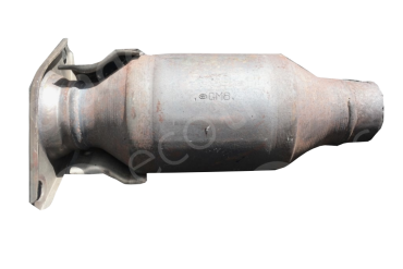 Викуп каталізатора GM8 Марка автомобіля Toyota Модель автомобіля Toyota Auris 1.6 (ZRE151) (E15) Рік автомобіля 2010|2011|2012|2013 Вставка каталізатора Кераміка Тип палива Бензин