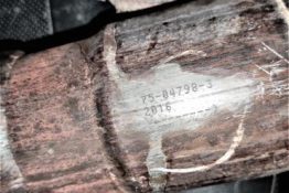 Викуп каталізатора AM64-5G241-AA Code on manifold / 75-04798 Марка автомобіля Ford Модель автомобіля Ford Escape Hybrid   Вставка каталізатора Кераміка Тип палива Бензин