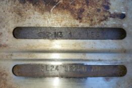 Викуп каталізатора 3L24 5F250 AD M3 1C1 NES Марка автомобіля Ford Модель автомобіля Ford Explorer   Вставка каталізатора Кераміка Тип палива Бензин