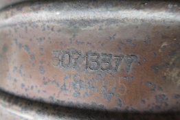 Викуп каталізатора 30713377  Faurecia Марка автомобіля Volvo Модель автомобіля Volvo XC90 2.5 T|Volvo XC70 2.5T   Вставка каталізатора Кераміка Тип палива Бензин Каталітична марка Faurecia