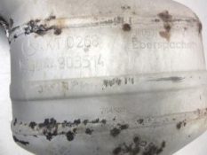 Викуп каталізатора KT 0268 A2114906336 Eberspächer Марка автомобіля Mercedes Benz Модель автомобіля Mercedes Benz CLC-Class 1.8 (W203)|Mercedes Benz CLK-Class 200|Mercedes Benz C-Class W204 - C180 C200 1.8   Вставка каталізатора Кераміка Тип палива Бензин Каталітична марка Eberspächer