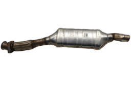 Викуп каталізатора 2248934 2237593003 Zeuna Augsburg Марка автомобіля BMW Модель автомобіля BMW 7 Series E38 - 740D   Вставка каталізатора Кераміка Тип палива Бензин Каталітична марка Zeuna Augsburg