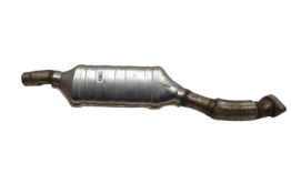 Викуп каталізатора 2248935 223793103 Zeuna Augsburg Марка автомобіля BMW Модель автомобіля BMW 7 Series E38 - 740D   Вставка каталізатора Кераміка Тип палива Бензин Каталітична марка Zeuna Augsburg