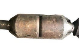 Викуп каталізатора MATRA 22587  Walker Марка автомобіля Walker     Вставка каталізатора Кераміка Тип палива Бензин Каталітична марка Walker