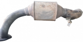 Викуп каталізатора 7L8131690AB 7L6166FA  Zeuna Starker Марка автомобіля Audi|Volkswagen     Вставка каталізатора Кераміка Тип палива Бензин Каталітична марка Zeuna Starker