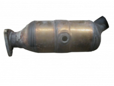 Викуп каталізатора 8E0131701GF 4F0178GA/ES  Eberspächer Марка автомобіля Audi|Volkswagen Модель автомобіля Audi A4 Рік автомобіля 2008 Вставка каталізатора Кераміка Тип палива Бензин Каталітична марка Eberspächer