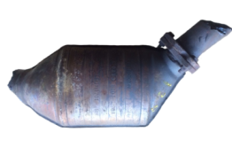 Викуп каталізатора 4B0131701BH  Eberspächer Марка автомобіля Audi|Volkswagen     Вставка каталізатора Кераміка Тип палива Бензин Каталітична марка Eberspächer