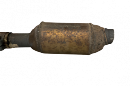 Викуп каталізатора 8E0131701DD 8E0178AM  Eberspächer Марка автомобіля Audi|Volkswagen     Вставка каталізатора Кераміка Тип палива Бензин Каталітична марка Eberspächer