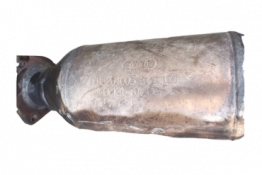 Викуп каталізатора 4F0131701CG 4F0178EC Марка автомобіля Audi|Volkswagen Модель автомобіля Audi A6 Avant 2.4 (4F5