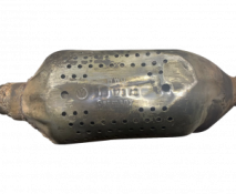 Викуп каталізатора 1J0178AC Марка автомобіля Audi|Volkswagen Модель автомобіля Volkswagen Golf (6) - 2.0   Вставка каталізатора Кераміка Тип палива Бензин