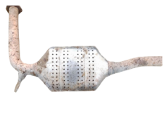 Викуп каталізатора 029131701B Марка автомобіля Audi|Volkswagen     Вставка каталізатора Кераміка Тип палива Бензин