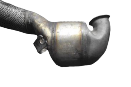 Викуп каталізатора 036131701B Марка автомобіля Audi|Volkswagen     Вставка каталізатора Кераміка Тип палива Бензин