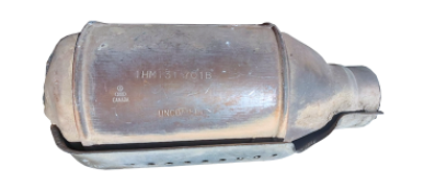 Викуп каталізатора 1HM131701B Марка автомобіля Audi|Volkswagen     Вставка каталізатора Кераміка Тип палива Бензин