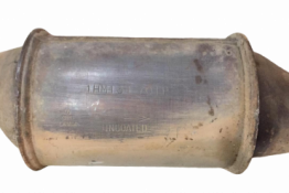 Викуп каталізатора 1HM131701P Марка автомобіля Audi|Volkswagen     Вставка каталізатора Кераміка Тип палива Бензин