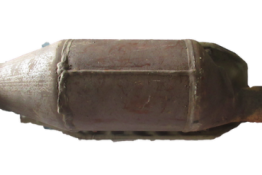 Викуп каталізатора 1J0131701HE Марка автомобіля Audi|Volkswagen     Вставка каталізатора Кераміка Тип палива Бензин