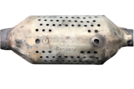 Викуп каталізатора 1J0178AADL 1H0131701BD Марка автомобіля Audi|Volkswagen     Вставка каталізатора Кераміка Тип палива Бензин