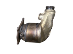 Викуп каталізатора 1K0131690CT Марка автомобіля Audi|Volkswagen     Вставка каталізатора Кераміка Тип палива Бензин