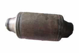 Викуп каталізатора 1K0131701DM Марка автомобіля Audi|Volkswagen     Вставка каталізатора Кераміка Тип палива Бензин