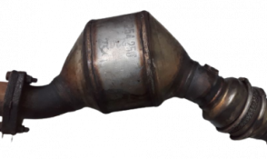 Викуп каталізатора 3B0131690C Марка автомобіля Audi|Volkswagen     Вставка каталізатора Кераміка Тип палива Бензин