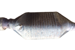 Викуп каталізатора 4B0253095H1 Triangle Марка автомобіля Audi|Volkswagen     Вставка каталізатора Кераміка Тип палива Бензин