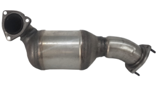 Викуп каталізатора 4E0131701 4E0178MA Марка автомобіля Audi|Volkswagen     Вставка каталізатора Кераміка Тип палива Бензин