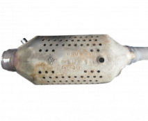 Викуп каталізатора 6K0178ABA Марка автомобіля Audi|Volkswagen     Вставка каталізатора Кераміка Тип палива Бензин