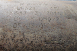 Викуп каталізатора 6Q0131701AC DS44018 Марка автомобіля Audi|Volkswagen     Вставка каталізатора Кераміка Тип палива Бензин