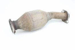 Викуп каталізатора X49 Марка автомобіля Toyota Модель автомобіля Toyota Sienna   Вставка каталізатора Кераміка Тип палива Бензин