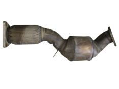 Викуп каталізатора 7L8131690C 7L8166BA Марка автомобіля Audi|Volkswagen     Вставка каталізатора Кераміка Тип палива Бензин