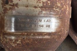 Викуп каталізатора 1F1C 5F250 AB M0 299 CAD Марка автомобіля Ford     Вставка каталізатора Кераміка Тип палива Бензин