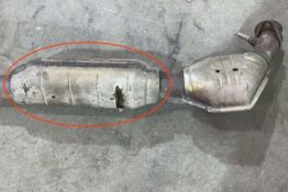 Викуп каталізатора 1L3C 5E214 GA (REAR) M0 337 TOE Марка автомобіля Ford     Вставка каталізатора Кераміка Тип палива Бензин