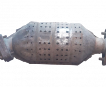 Викуп каталізатора 7720160 Марка автомобіля Alfa Romeo|Fiat|Lancia Модель автомобіля Fiat Fiorino 1.5   Вставка каталізатора Кераміка Тип палива Бензин