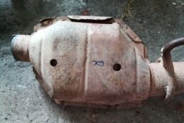 Викуп каталізатора 7L54-5E212-CA Ford Rear Double Марка автомобіля Ford     Вставка каталізатора Кераміка Тип палива Бензин