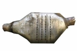 Викуп каталізатора 93AB-5E212-EA 93AB-5E242-AA Марка автомобіля Ford     Вставка каталізатора Кераміка Тип палива Бензин