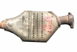 Викуп каталізатора 95AB-5E211-DA 92AB-5E242-CA 6754 / P7T8A Марка автомобіля Ford     Вставка каталізатора Кераміка Тип палива Бензин