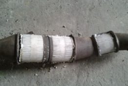 Викуп каталізатора 7505359 1830 7505359.9 GB Марка автомобіля Land Rover Модель автомобіля Land Rover Range Rover 4.4L V8   Вставка каталізатора Кераміка Тип палива Бензин