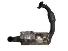 Викуп каталізатора AV21-5H270-DA E4063500 FoMoCo Марка автомобіля Ford Модель автомобіля Ford Fiesta 1.6 TDCi (70 kw / 95 hp)   Вставка каталізатора Кераміка + DPF Тип палива Дизель Каталітична марка FoMoCo