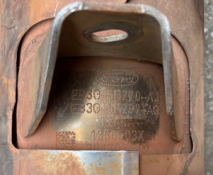 Викуп каталізатора EB3G-5H270-AJ EB3G-5F297-AG 1356503X Марка автомобіля Ford Модель автомобіля Ford Ranger 2.2 TDCi Duratorq 16V   Вставка каталізатора Кераміка + DPF Тип палива Дизель