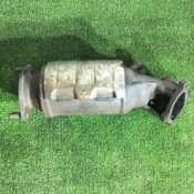 Викуп каталізатора W4A930 Марка автомобіля Hyundai|Kia Модель автомобіля Hyundai Grand Starex   Вставка каталізатора Кераміка Тип палива Бензин