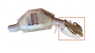 Викуп каталізатора F8AC 5E212 EB (2) Back Марка автомобіля Ford     Вставка каталізатора Кераміка Тип палива Бензин