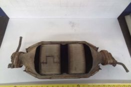 Викуп каталізатора BJH52 Марка автомобіля Hyundai|Kia     Вставка каталізатора Кераміка Тип палива Бензин