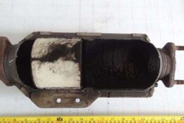 Викуп каталізатора H2AA09 (50%) Size 5 Марка автомобіля Hyundai|Kia     Вставка каталізатора Кераміка Тип палива Бензин